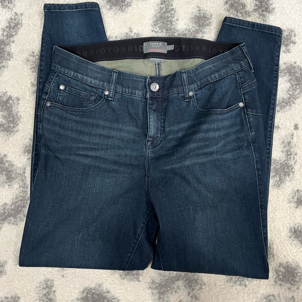 Torrid Bombshell Skinny